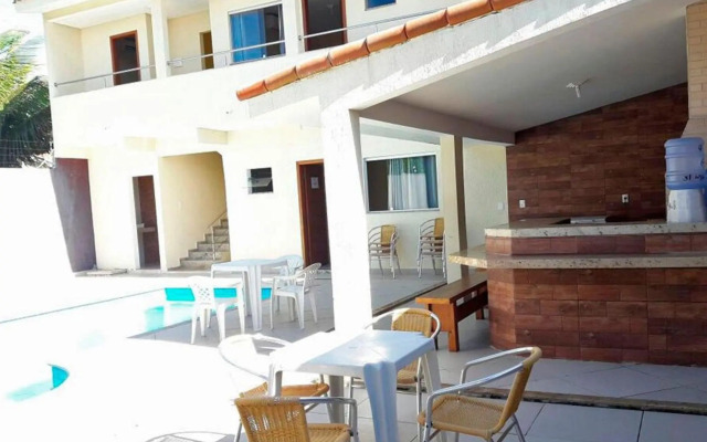 Casa Paraná com 8 quartos acomoda até 40 pessoas