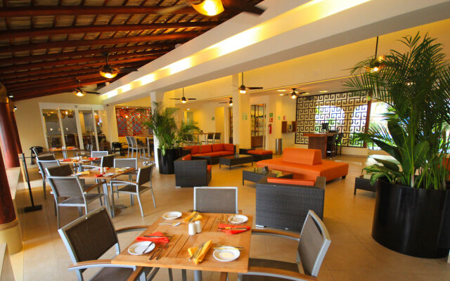 Holiday Inn Huatulco by IHG