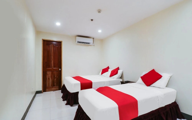 898 Berts Condotel
