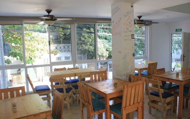 Bike and Dive Hostel