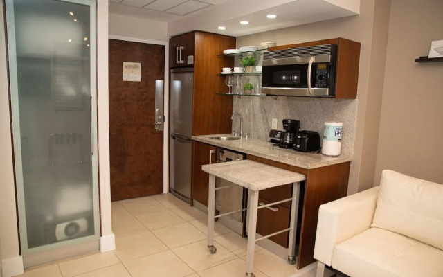 Strand Ocean Drive Suites