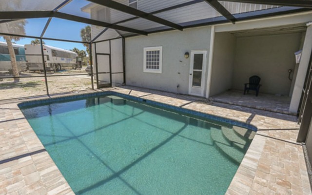 154 Connecticut Villa A