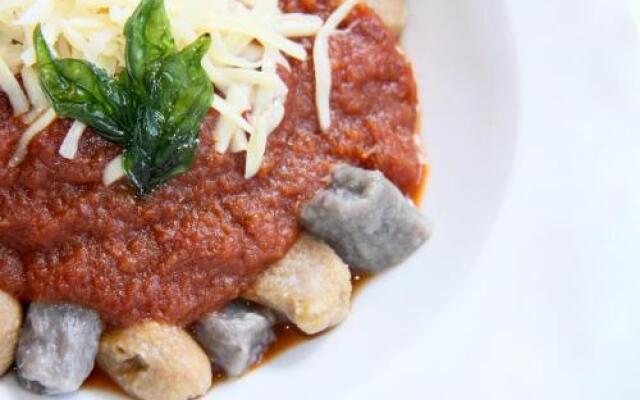 Mahia Hotel & Resto