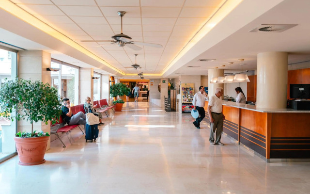 Port Fiesta Park Hotel