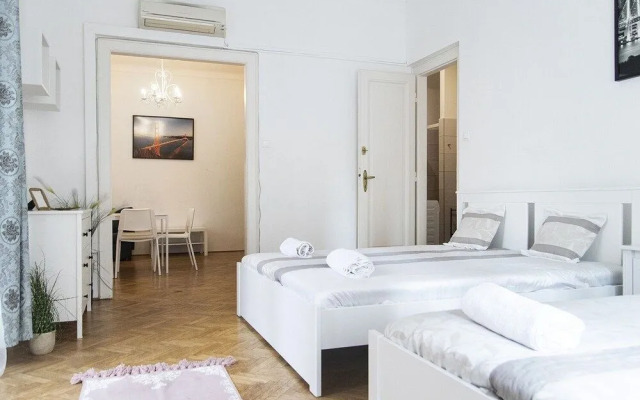 Real Apartments Wesselenyi Ii.