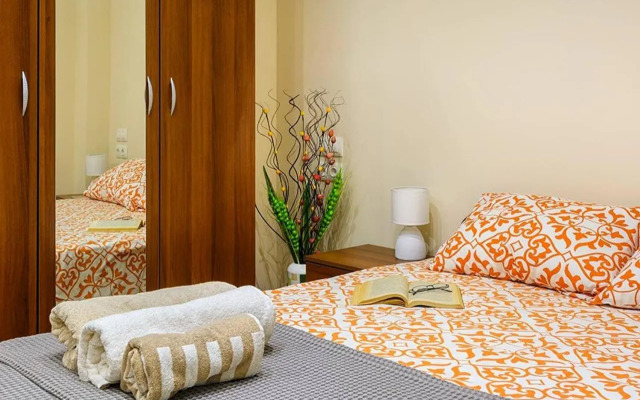 Luxury 2 bedroom,2 bathroom apart ,free parking