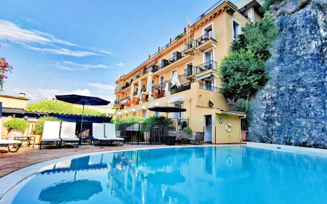 Hôtel La Pérouse Nice