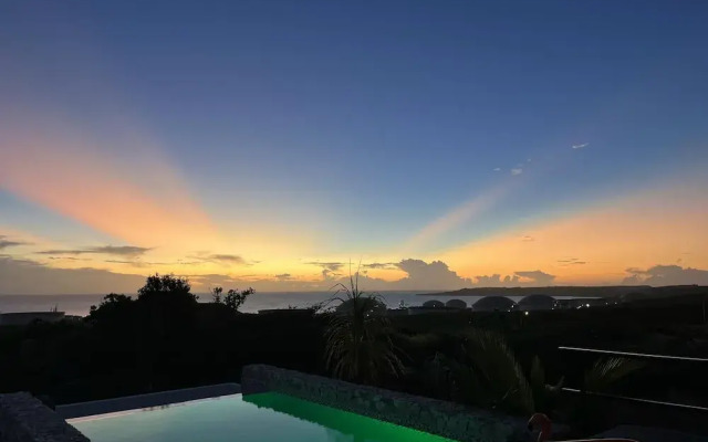 Luxury Villa Incl Pool With Seaview Near Beaches