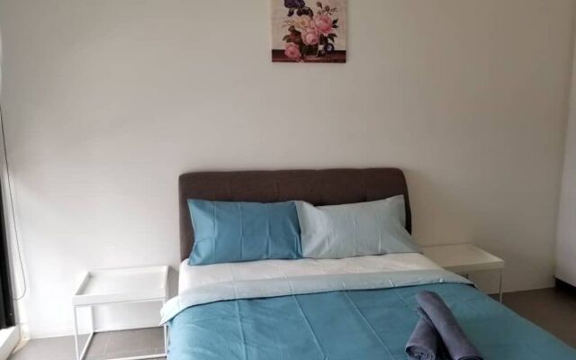 EST Link to LRT KL Sentral Bangsar