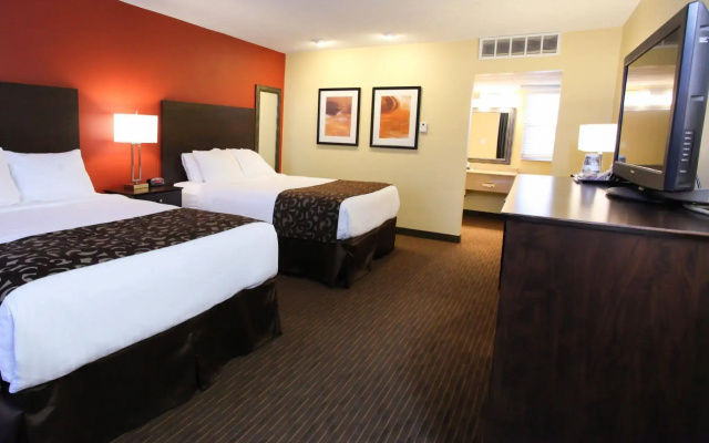 Best Western El Rey Inn Suites