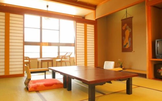 Yamashiro Onsen Ryokan Tatami
