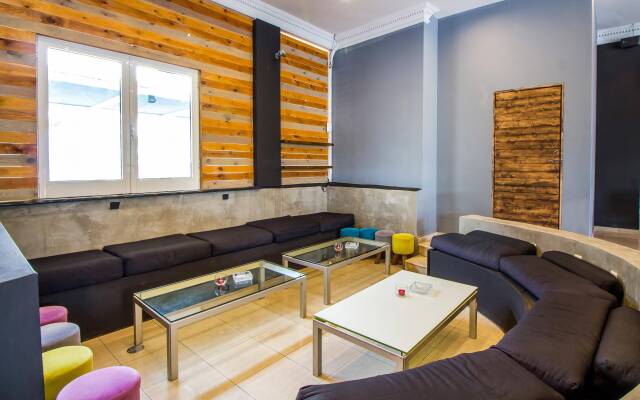 Отель Castellum Suites