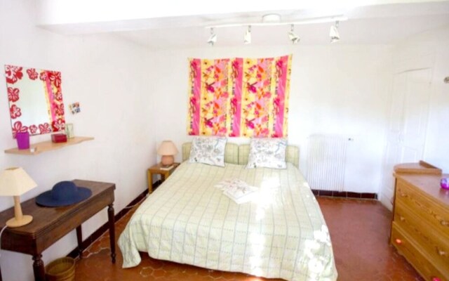 Property With 5 Bedrooms in Mouans-sartoux, With Wonderful Mountain Vi