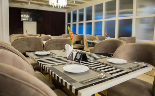 Hotel Royal 9