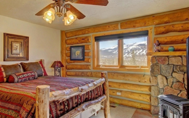 Barton Cabin by RedAwning