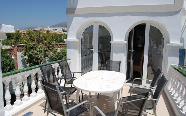 Villa Sandra Top Floor Casasol