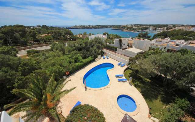 Aparthotel Niu d´Aus