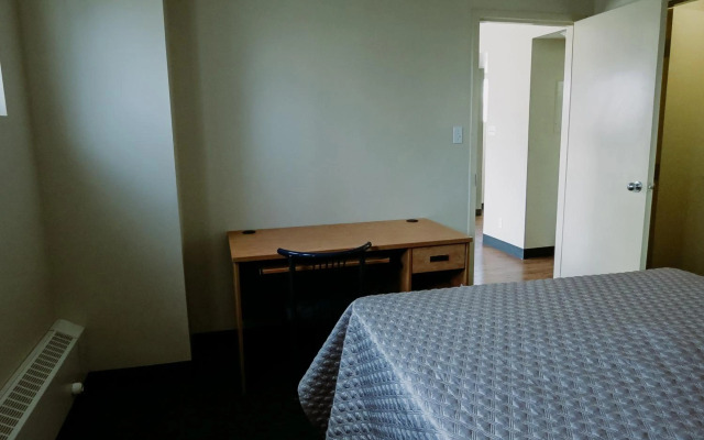 Residence & Conference Centre - Calgary