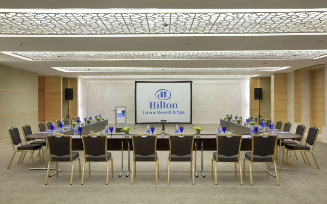 Hilton Luxor Resort & Spa