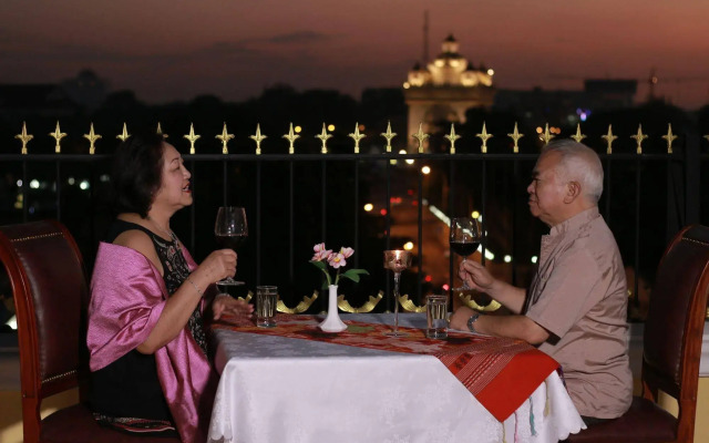 Phasouk Vien Chantra Hotel