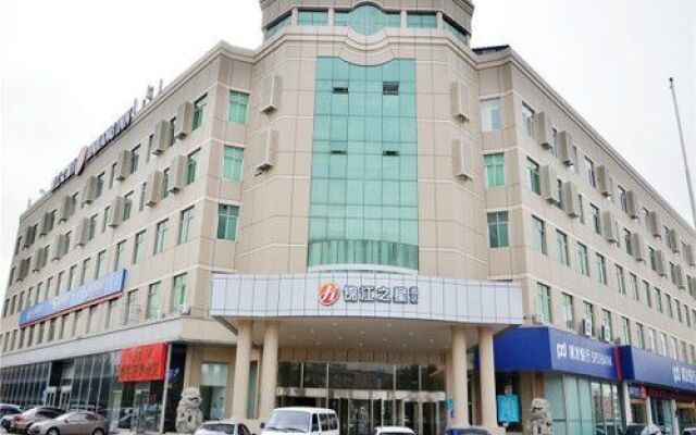 Jinjiang Inn Select Changchun Yiqi Dongfeng Street Branch