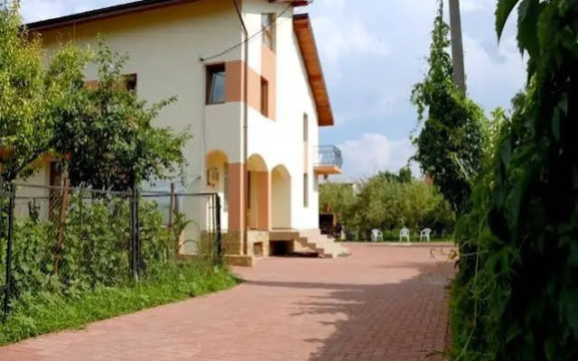 Pension Johnny House