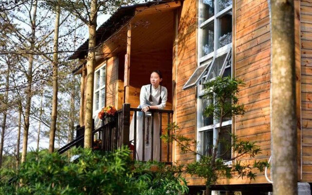 Conghua Jinyuan Wooden Hotspring No.1