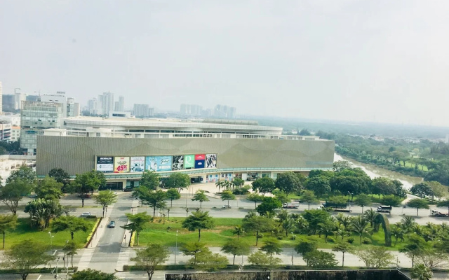 La Rose Great view 14th 2 Br. Apartment