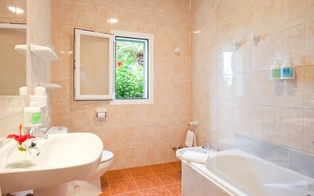 Apartamentos Cala Murada Tennis