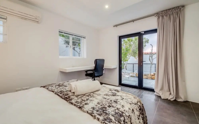 Camps Bay Holiday Villa With Sunset Views Sunset Views