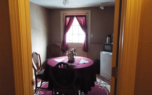 The Tillie Pierce House Inn