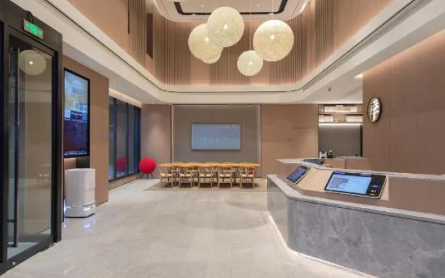 JI Hotel (Zhoukou Luyi Ziqi Avenue)