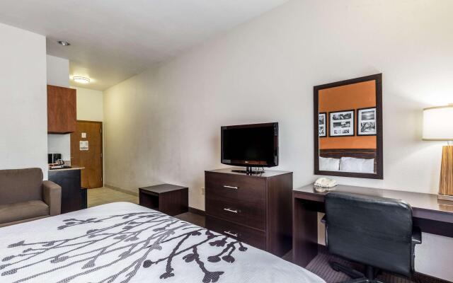 Sleep Inn & Suites Stafford - Sugarland