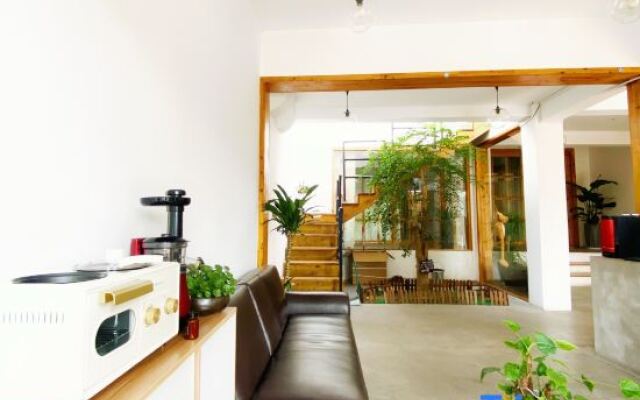 Yiyun Boutique Inn (Tongli Juepin Design)