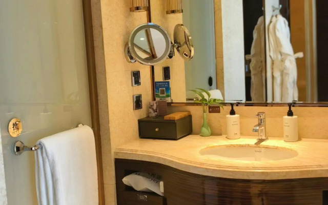 Intercontinental Shijiazhuang by IHG