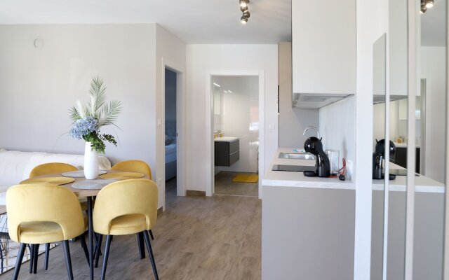 Basilea Luxury Apartment