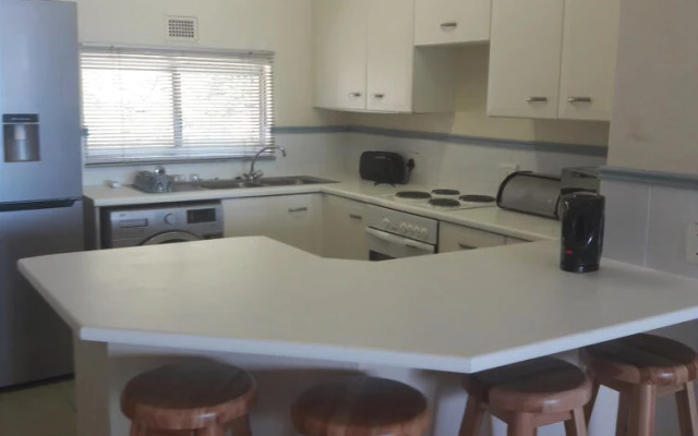 Isikhulu.53-55 North beach ,Umdloti. KwaZulu-Natal