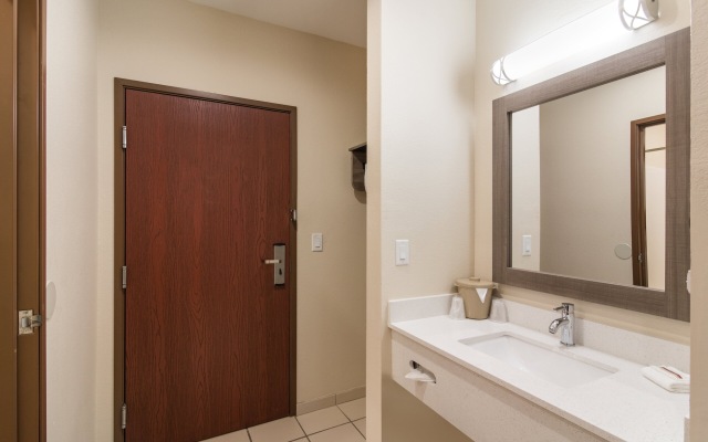 Red Roof Inn Panama City