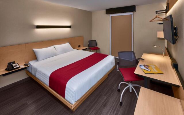 City Express by Marriott Saltillo Norte