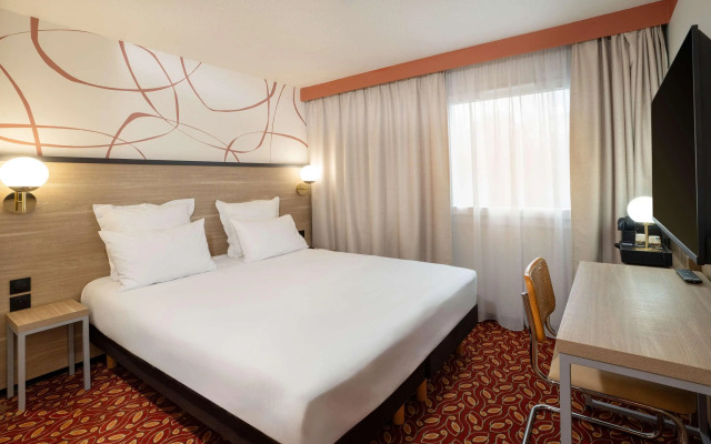 Sure Hotel by Best Western Caen Mémorial