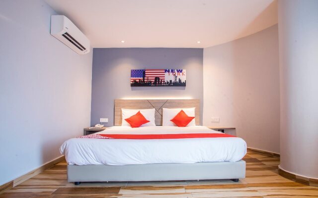 OYO 1126 Gs Hotels (Sanitized Stay)