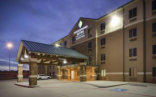 WoodSpring Suites Las Colinas - Northwest Dallas
