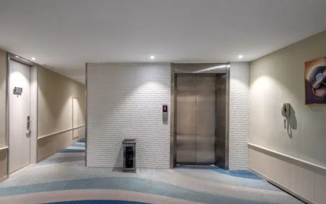Elong Anyun Hotel (Haikou Friendship Sunshine City Haiken Square Branch)