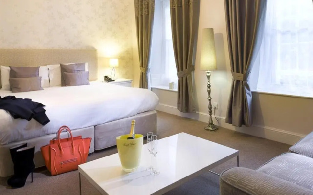 The White Hart Hotel