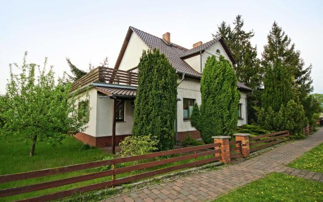 Apartment Near Lagoon and Lake Views