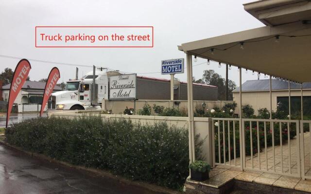 Donald Riverside Motel