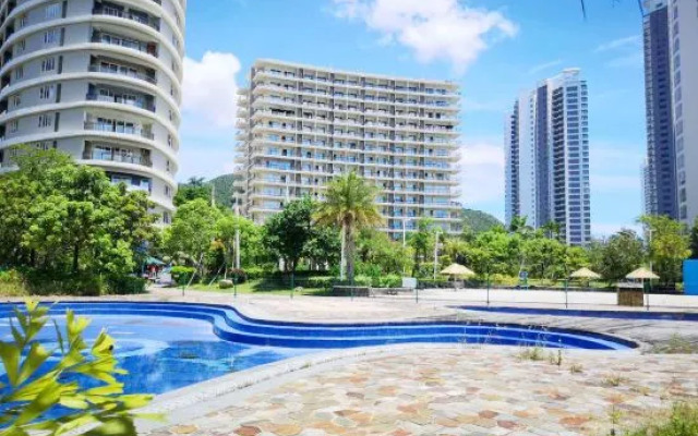 Yimi Yangguang Seaview Holiday Apartment