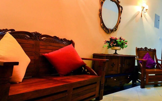 Vista Fort Thari Inn