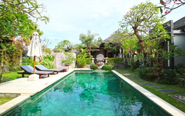 Raj Sindhu Sanur