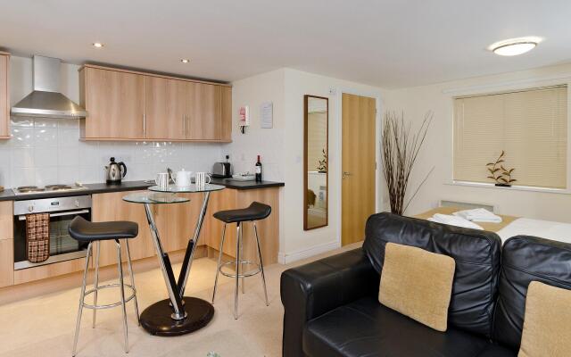 Cosy Boutique Apartment in Colourful Bristol